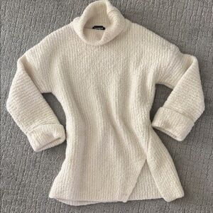 Wool blend Express Cream Cowl Neck Sweater